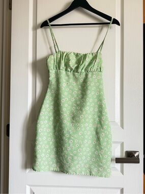 Tiger Mist Pastel Green Daisy Mini Dress